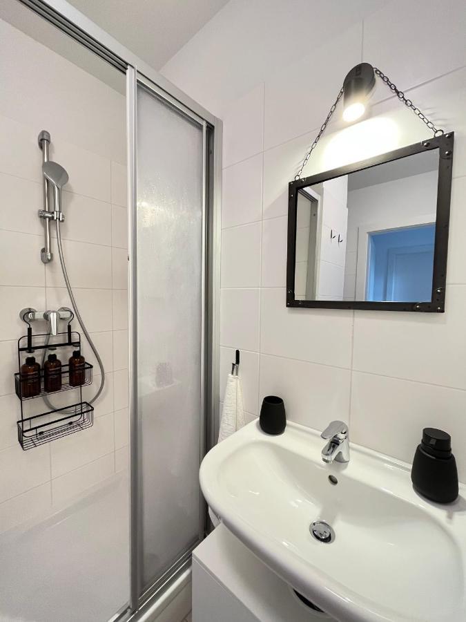 Penthouse Near Central Station With Free Parking Viena Exterior foto