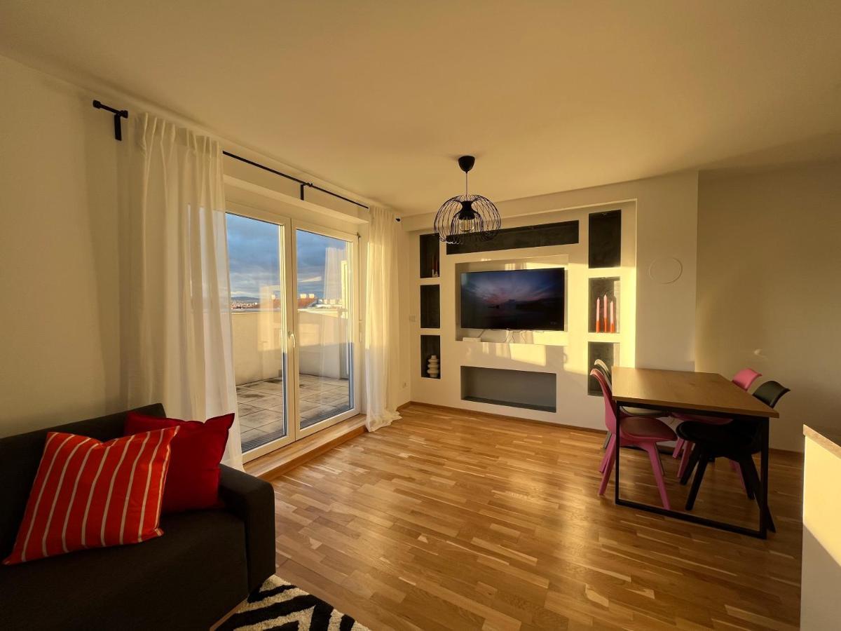 Penthouse Near Central Station With Free Parking Viena Exterior foto